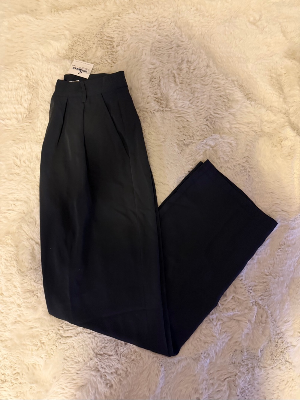 High-Waist Wide-Leg Pants - Black
